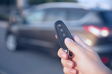 How to Fix Keyless Entry Remote Issue in Miami - My Locksmith MiamiMy  Locksmith Miami